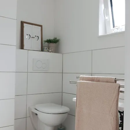 Haus Emilia Holiday home Sudbrookmerland