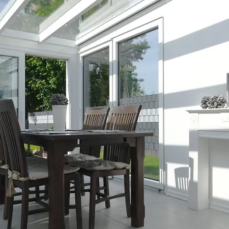 Holiday home Haus Emilia *